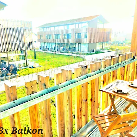 Tropical Island 23c - Seesicht - Massage - Bbq - Billiard - Trambolin - Tischkicker - Penthouse - Parkplatz