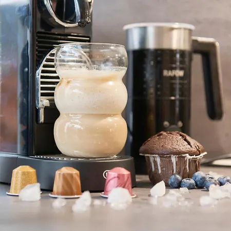 Tropical Island 23c - Seesicht - Massage - Bbq - Billiard - Trambolin - Tischkicker - Penthouse - Parkplatz * Ohningen