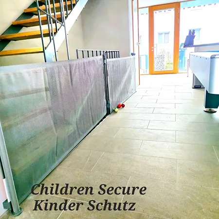 Tropical Island 23c - Seesicht - Massage - Bbq - Billiard - Trambolin - Tischkicker - Penthouse - Parkplatz Ferienhaus *