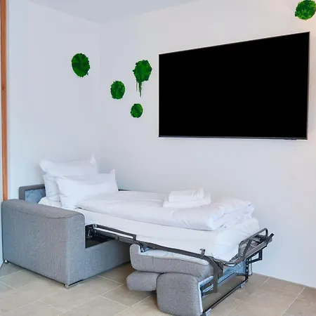 Tropical Island 23c - Seesicht - Massage - Bbq - Billiard - Trambolin - Tischkicker - Penthouse - Parkplatz Ferienhaus