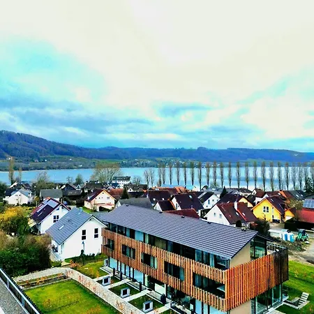 Ferienhaus Tropical Island 23c - Seesicht - Massage - Bbq - Billiard - Trambolin - Tischkicker - Penthouse - Parkplatz Ohningen