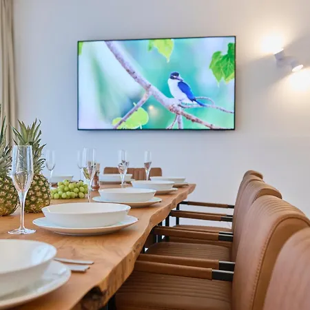Tropical Island 23c - Seesicht - Massage - Bbq - Billiard - Tischkicker - Penthouse - Parkplatz Holiday home