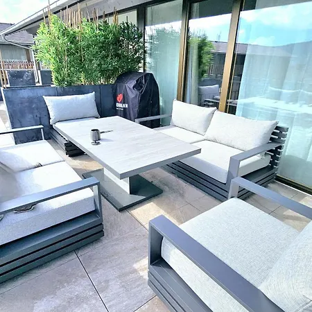 Tropical Island 23c - Seesicht - Massage - Bbq - Billiard - Trambolin - Tischkicker - Penthouse - Parkplatz Ferienhaus Ohningen